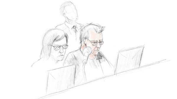 Johan Hallnäs från TT har tecknat Peter Madsen på plats i rättssalen.