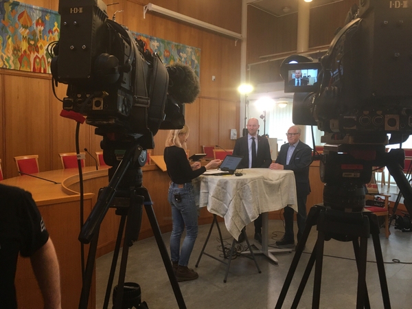 Grön lampa! Nu börjar direktsändningen👍