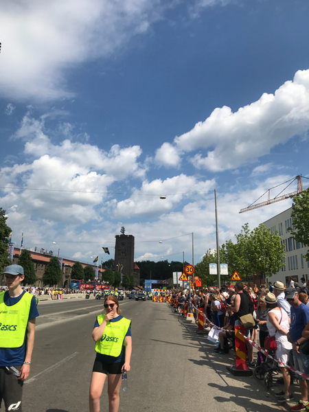 Svalkande moln över Stockholms Stadion strax innan starten av Stockholm Marathon 2018.