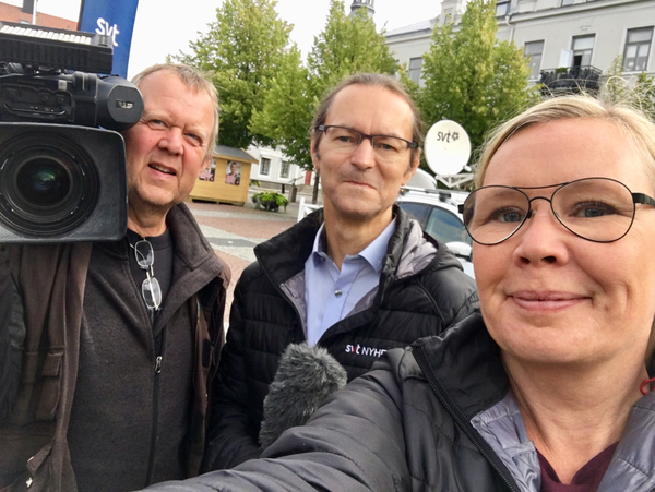 Nu är vi på plats på torget i Säffle. Dagens ämnen är skogen och vår livsmedelsproduktion.