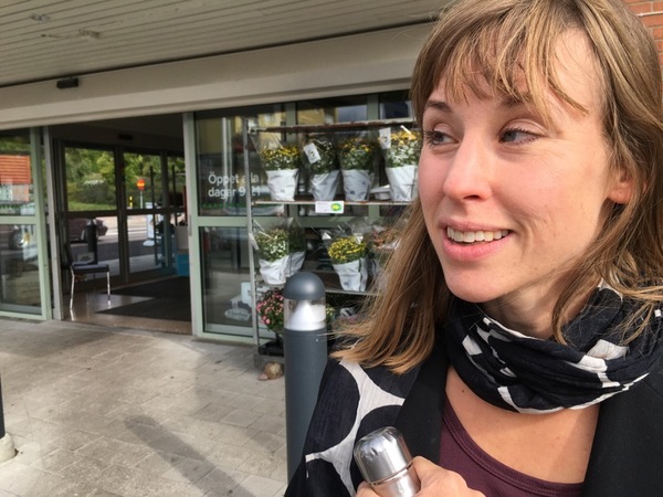 - Jag tycker det är viktigt att det finns mycket aktiviteter för unga. Här i Grums finns ingen kommunal kulturskola. Det skulle behöva utvecklas,säger Sara Götlin från Borgvik.
- Kultur ger meningsfull fritid och sociala sammanhang.