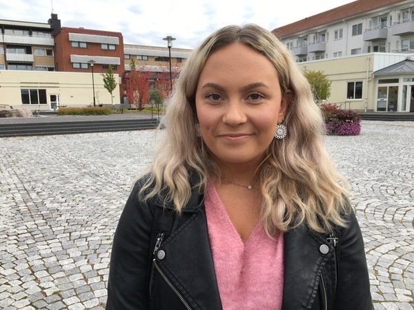 - Jag vill hellre att kommunen driver vårdboenden och så. Det känns som att det är väldigt rörigt som det är nu och att man inte får ut det bästa, säger Isabelle Andersson.