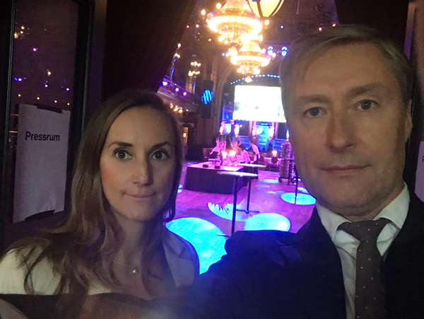 Nu är vi på plats på Moderaternas valvaka på Berns. Härifrån kommer vi rapportera under kvällen men vi räknar också med att ta oss till andra valvakor när resultaten börjar komma in senare i kväll.
/Tina Eckerskog och Tommy Bergman