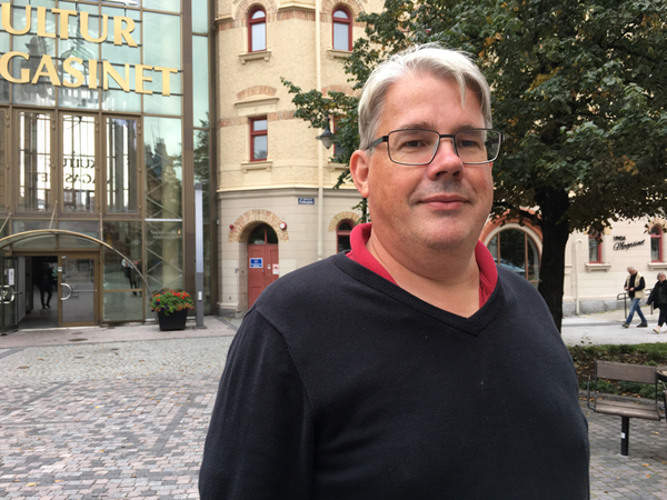 SUNDSVALL Håkan Sislegård, 50 år, Sundsvall:
- Jag har bestämt mig till riksdagsvalet, men inte till kommun och landsting. Speciellt till landstinget och debatten kring sjukvården här i länet måste jag läsa på mer.