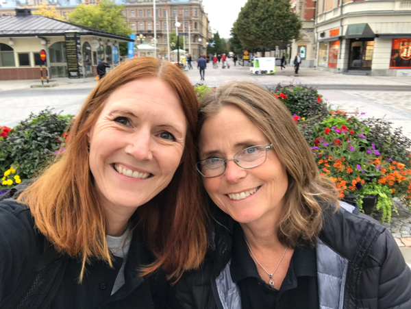 SVT Västernorrlands Anna Beijron och Eva Harström finns på plats vid Stora Torget i Sundsvall.