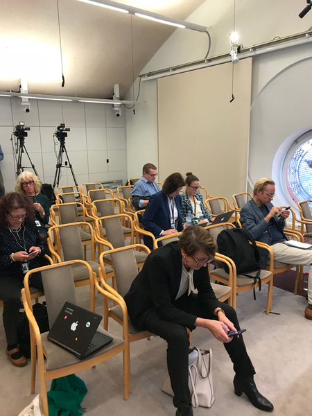 I väntan på Ebba Busch Thor (KD).