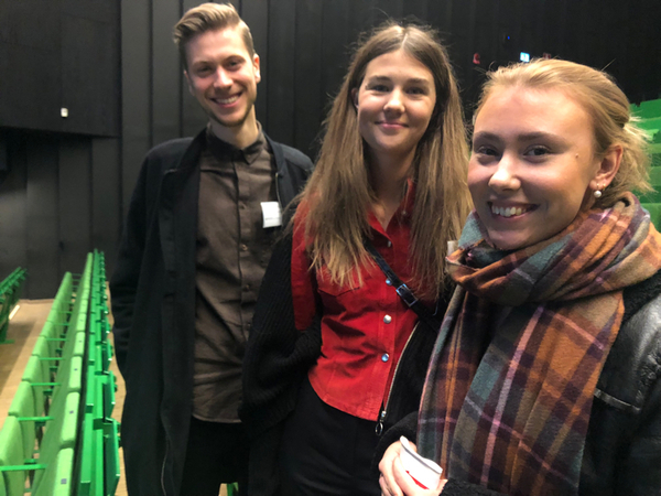 Lärarstudenterna Gabriel Hällqvist, Elin Berglin och Emilia Rosvall lyssnade på föreläsningarna i Novahuset. De kände igen det mesta som sades eftersom de nyss haft en kurs i ämnet. Men de tyckte att det var bra med en påminnelse om hur det är ute i verkligheten i skolmiljön.