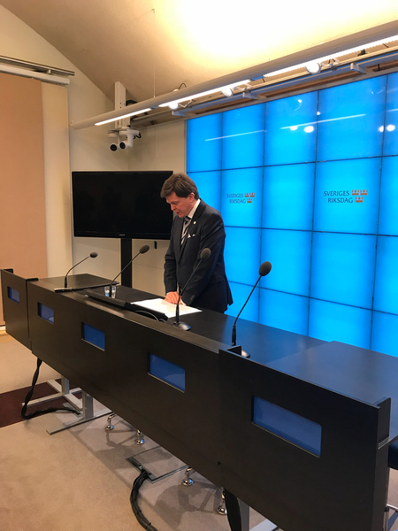 Omröstningen skulle kunna äga rum på onsdagen nästa vecka, men det är inte definitivt, säger Andreas Norlén.