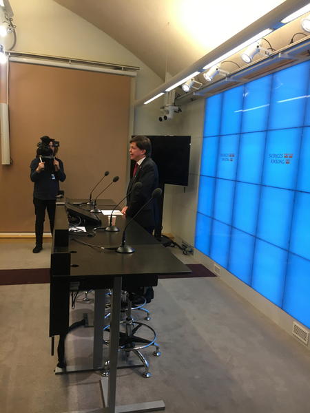 -Det här är första gången vi känner till som kammaren röstade nej till talmannens förslag på statsminster.