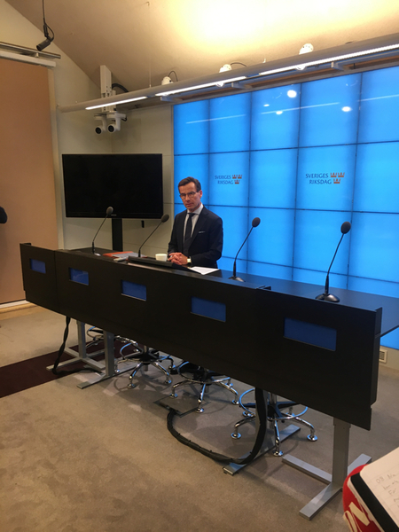 - Jag kommer stå till förfogande om talmannen i framtiden skulle vilja pröva mitt alternativ till regering igen, säger Ulf Kristersson. Men han tillägger att det inte känns aktuellt idag.