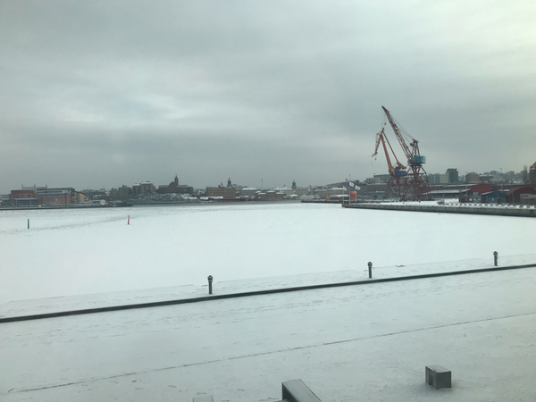 Så här ser det ut utanför SVT i Göteborg.