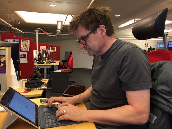 Nu är statsvetaren Magnus Blomgren på plats. Passa på och ställ dina frågor om EU och valet!