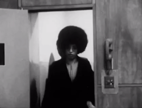 Andra apolitiska näven på Bengtsson. What would Angela Davis say?