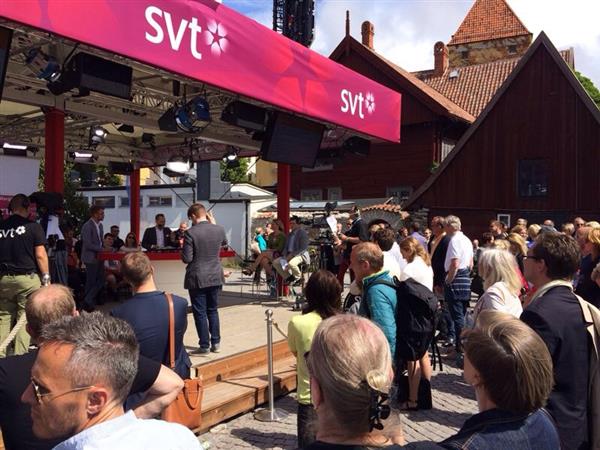 Många i publiken när SVT:s Partigrillen kör.